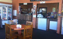 Poplar Caravan Park And Harrys Snack Shack - Whitsundays Accommodation 1