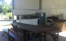 Poplar Caravan Park And Harrys Snack Shack - Whitsundays Accommodation 5