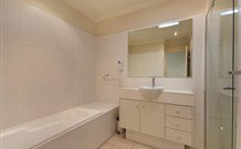 Pacific Blue 358 - Whitsundays Accommodation 5