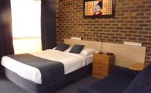 Squatters Homestead Motel - Casino - Whitsundays Accommodation 2