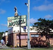 Jackie Howe Motel - Whitsundays Accommodation