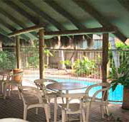 Settlers Inn - Whitsundays Accommodation