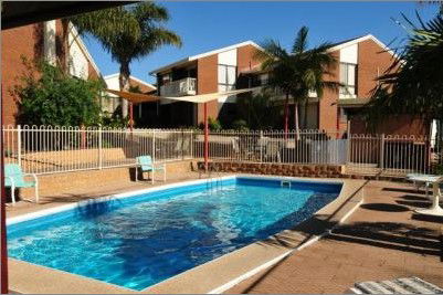Anchor Bell Holiday Apartments - Whitsundays Accommodation 5