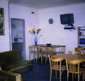 Hyde Park Backpackers - Whitsundays Accommodation