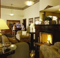 Royal Exchange Hotel - Whitsundays Accommodation