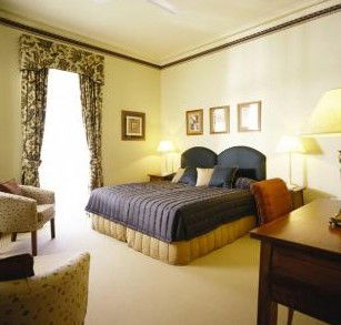 Royal Exchange Hotel - Whitsundays Accommodation 2
