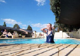 Zig Zag Motel - Whitsundays Accommodation 0