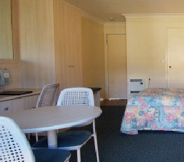 Zig Zag Motel - Whitsundays Accommodation 1
