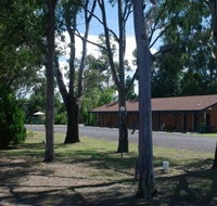 Castlereagh Motor Inn - Whitsundays Accommodation