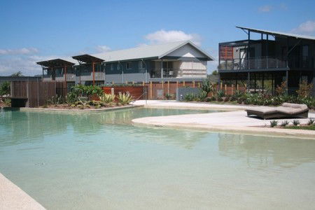 Australis Diamond Beach Resort & Spa - Whitsundays Accommodation 0