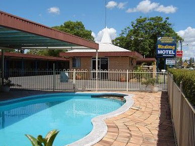 Binalong Motel - Whitsundays Accommodation 2