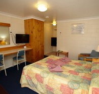 Alabaster Motel - Whitsundays Accommodation