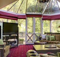 Keebles Country House - Whitsundays Accommodation