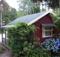 Cedar Lodge Cabins - Whitsundays Accommodation