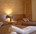 White Lanterns Motel - Armidale - Whitsundays Accommodation