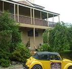 Blue Mountains Manor House - - Whitsundays Accommodation