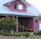 Magenta Cottage Accommodation and Art Studio - Whitsundays Accommodation