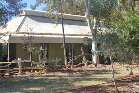 Ayers Rock - Outback Pioneer Lodge - Whitsundays Accommodation 2