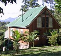 Calurla Chalets And Cottages - Whitsundays Accommodation 3