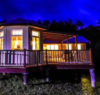 Noosa Avalon Farm Cottages - Whitsundays Accommodation