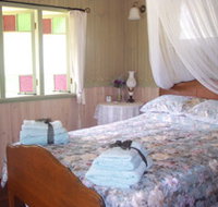 Flora Alba Accommodation - Whitsundays Accommodation