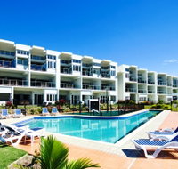 Beachside Magnetic Harbour Apartments - Whitsundays Accommodation