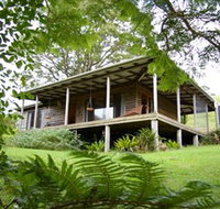 Bellthorpe Stays - Nature's Retreat - Whitsundays Accommodation