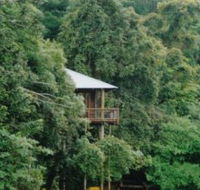Secrets on the Lake - Whitsundays Accommodation