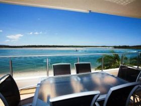 Las Rias Luxury Apartments - Whitsundays Accommodation 3