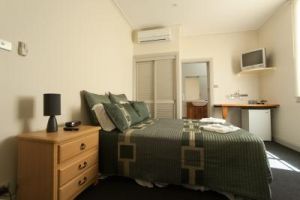 Tommys Tavern  - Whitsundays Accommodation 0