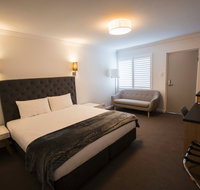 Quays Hotel - Whitsundays Accommodation