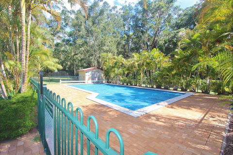 The Francis Retreat - Whitsundays Accommodation 7