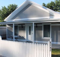 Jessie's Creek Cottage - Whitsundays Accommodation