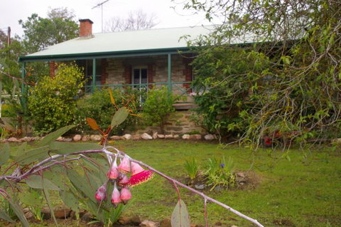 Naimanya Cottage - Whitsundays Accommodation 0