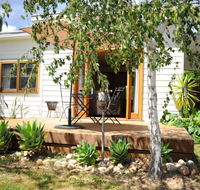 Casolare BB Vineyard Accommodation - Whitsundays Accommodation