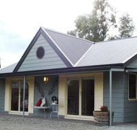 Auburn Pavilions - Whitsundays Accommodation