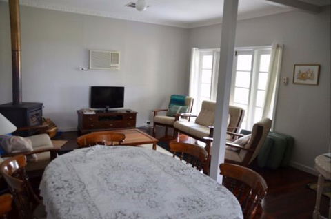 Sandy Lake Farm Stay Accommodation Gingin WA - Whitsundays Accommodation 7