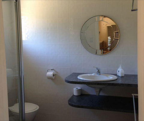 Fensom's Holiday Home - Whitsundays Accommodation 28