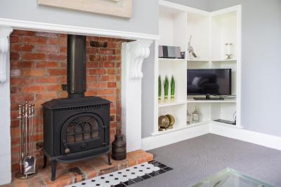 Oak Tree Lodge - Whitsundays Accommodation 1