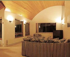 Astra  - Whitsundays Accommodation 1