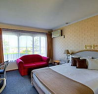 Raglan Motor Inn - Whitsundays Accommodation