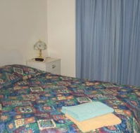 Carn Court Holiday Apartments - Whitsundays Accommodation