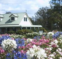 Emmas Cottage Vineyard - Whitsundays Accommodation