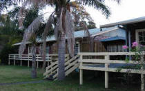 MM's Guesthouse - Whitsundays Accommodation 0