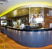 The Crown Hotel Motel - Whitsundays Accommodation