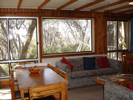 Akla Ski Lodge - Whitsundays Accommodation 2