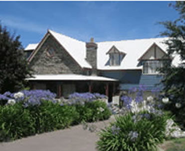 Alpine Holiday Rentals - Whitsundays Accommodation 1
