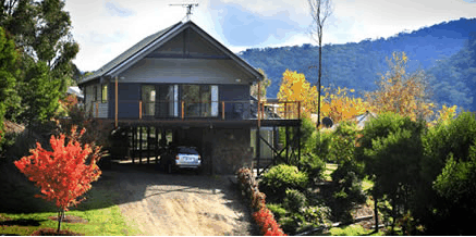 Moonlight Ridge Chalet - Whitsundays Accommodation 0