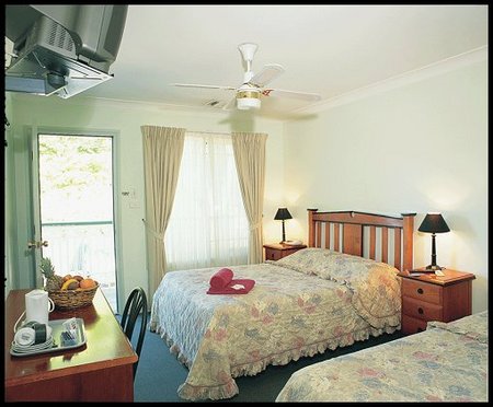Miranda Lodge - Whitsundays Accommodation 0