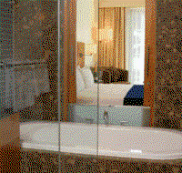 Majestic Roof Garden Hotel - Whitsundays Accommodation